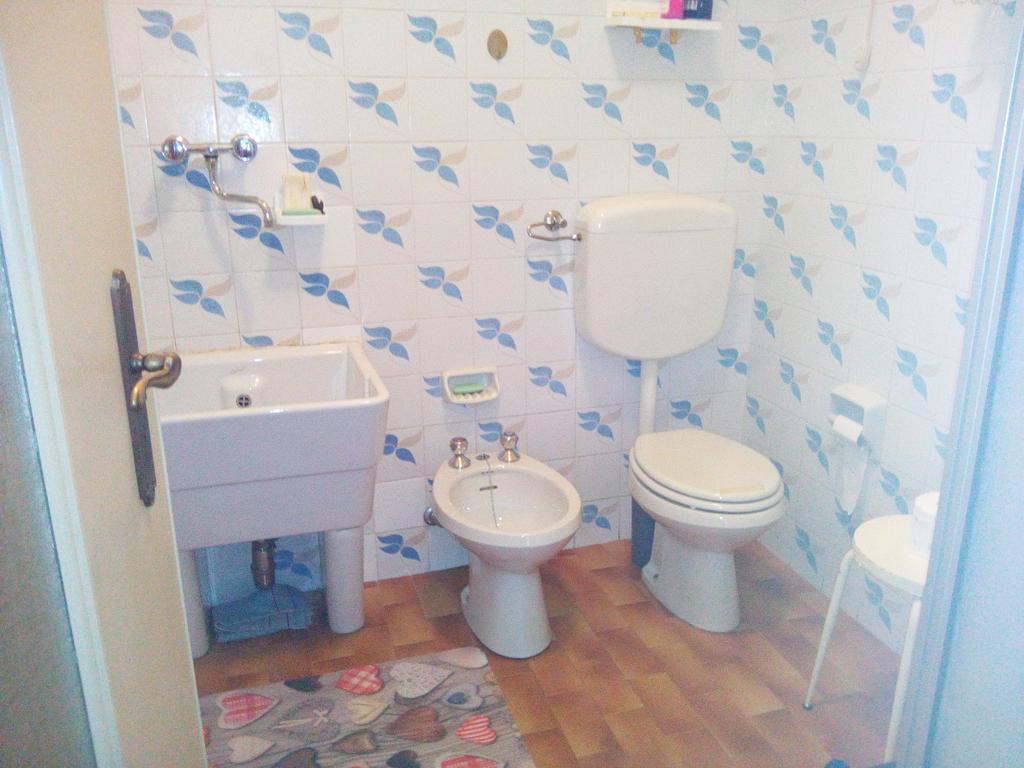 Апартаменти Bilocale A П'яцца-Брембана Екстер'єр фото
